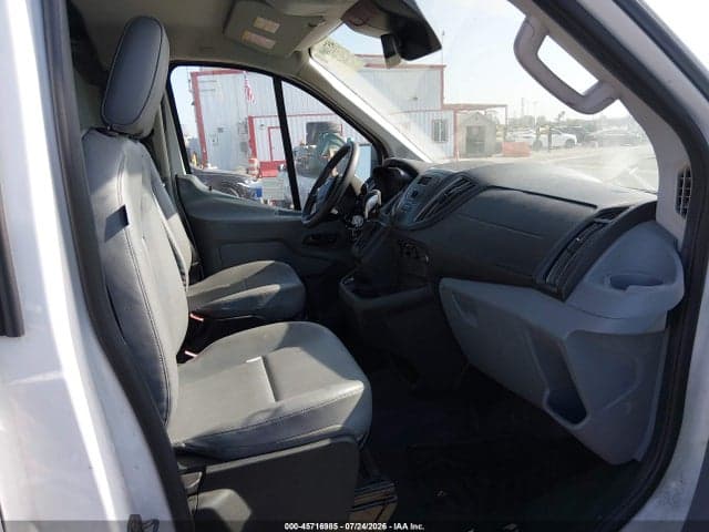 2017 FORD TRANSIT-150 5
