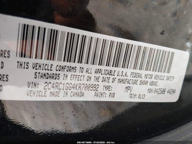 2019 CHRYSLER PACIFICA LIMITED 9