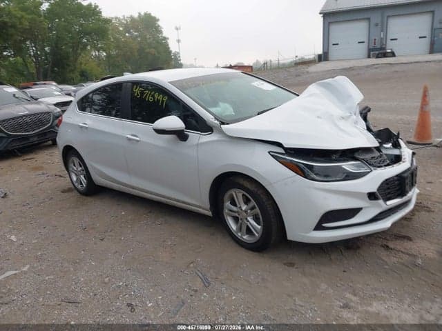 2018 CHEVROLET CRUZE LT AUTO 1