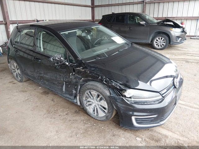 2019 VOLKSWAGEN E-GOLF SE 1