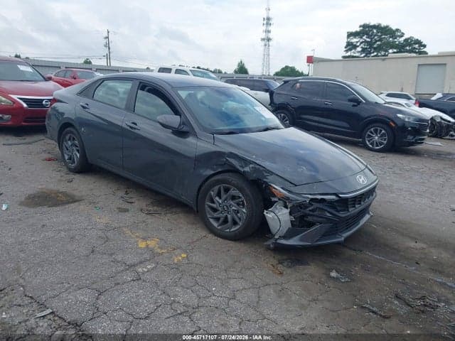 2024 HYUNDAI ELANTRA SEL 1
