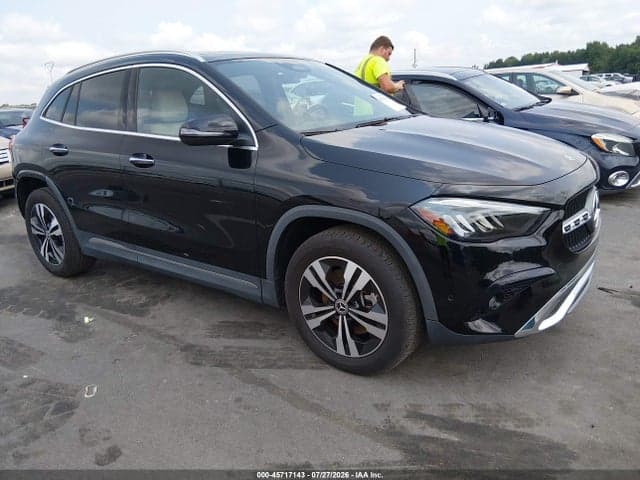 2025 MERCEDES-BENZ GLA 250 4MATIC - 1