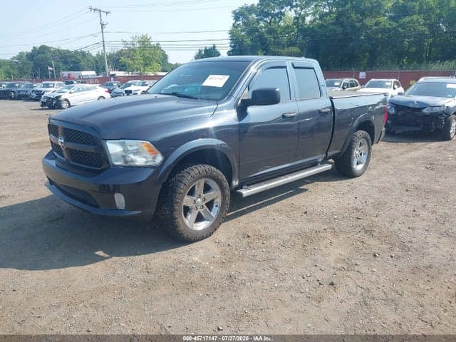 2017 RAM 1500 EXPRESS 4X4 6'4 BOX 2