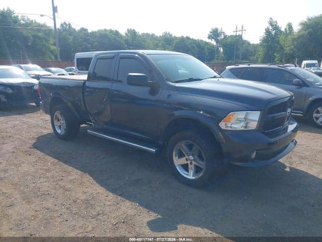 2017 RAM 1500 EXPRESS 4X4 6'4 BOX 6