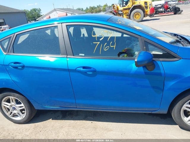 2017 FORD FIESTA SE 14