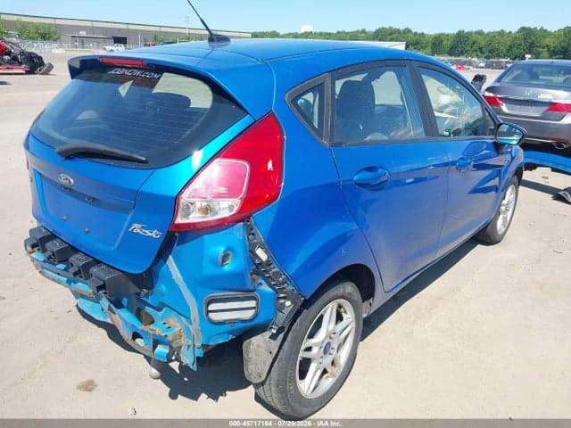2017 FORD FIESTA SE 4