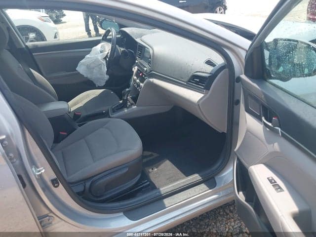 2020 HYUNDAI ELANTRA VALUE EDITION 5