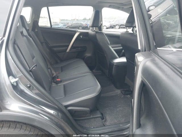 2018 TOYOTA RAV4 LIMITED 8
