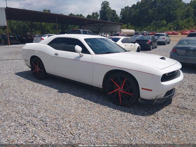 2019 DODGE CHALLENGER GT 1