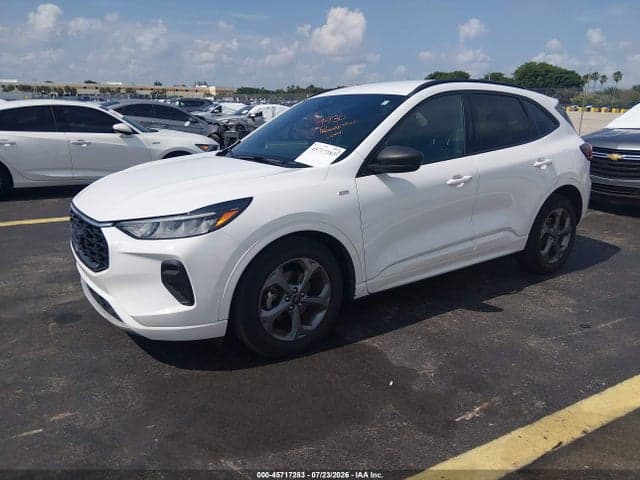 2023 FORD ESCAPE ST-LINE 2