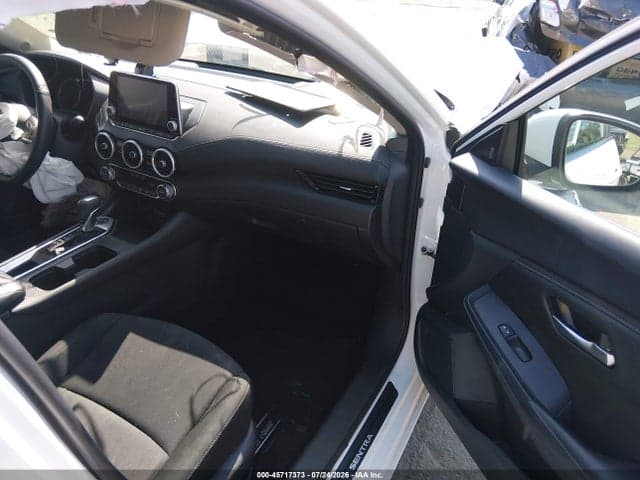 2024 NISSAN SENTRA SV XTRONIC CVT 5