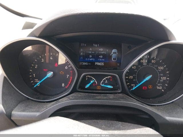2017 FORD ESCAPE SE 7
