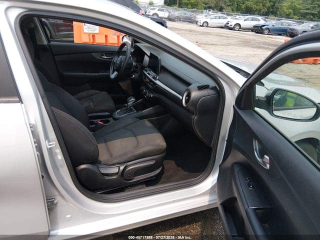 2021 KIA FORTE LXS 5