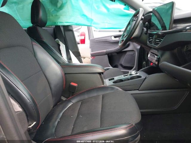 2023 FORD ESCAPE ST-LINE 5