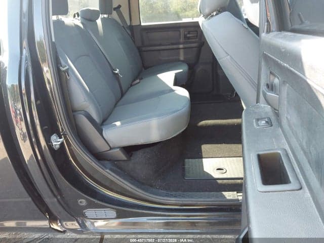 2017 RAM 2500 TRADESMAN 4X4 6'4 BOX 8