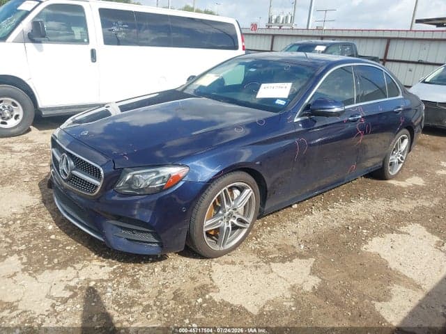 2019 MERCEDES-BENZ E 300 2