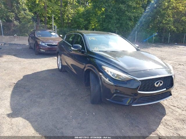 2017 INFINITI QX30