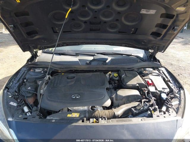 2017 INFINITI QX30 10