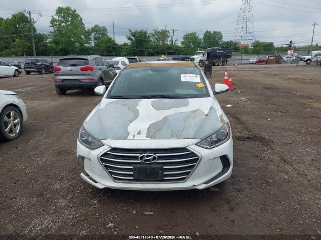 2018 HYUNDAI ELANTRA SEL 12