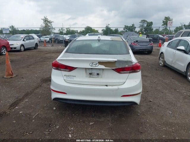 2018 HYUNDAI ELANTRA SEL 16