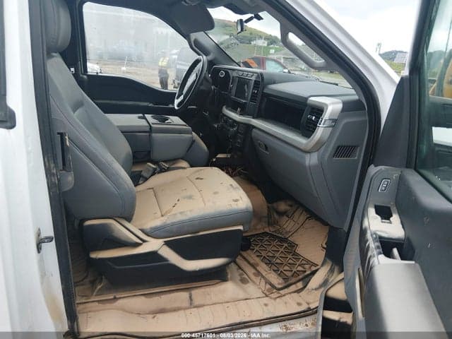 2023 FORD F-350 CHASSIS XL 5