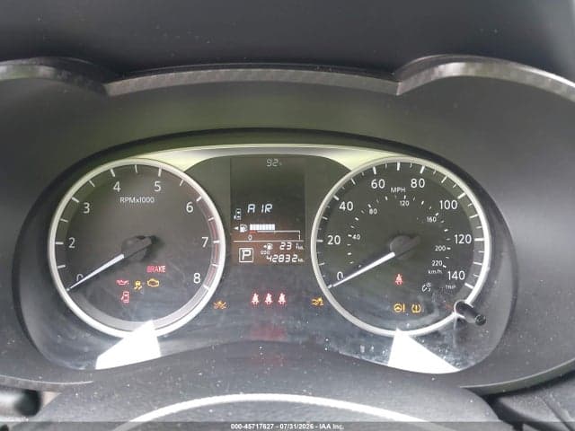 2025 NISSAN VERSA 1.6 S 7