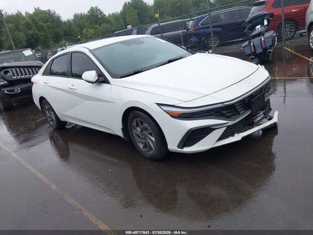 2024 HYUNDAI ELANTRA SEL 1