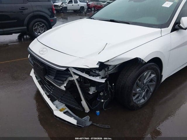 2024 HYUNDAI ELANTRA SEL 6