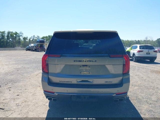 2025 GMC YUKON XL 4WD DENALI ULTIMATE 17