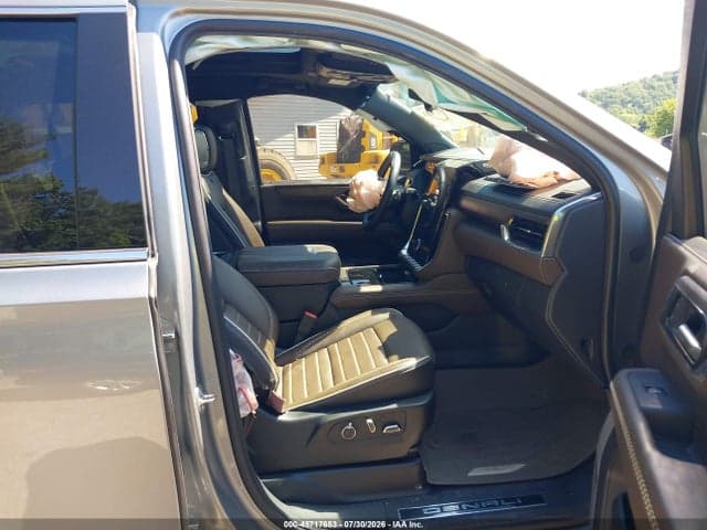 2025 GMC YUKON XL 4WD DENALI ULTIMATE 5