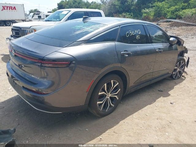 2024 TOYOTA CROWN LIMITED 4