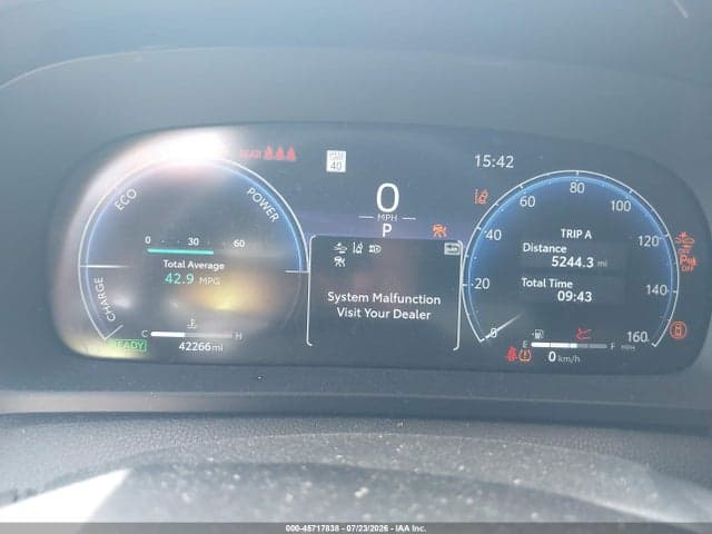 2024 TOYOTA CROWN LIMITED 7