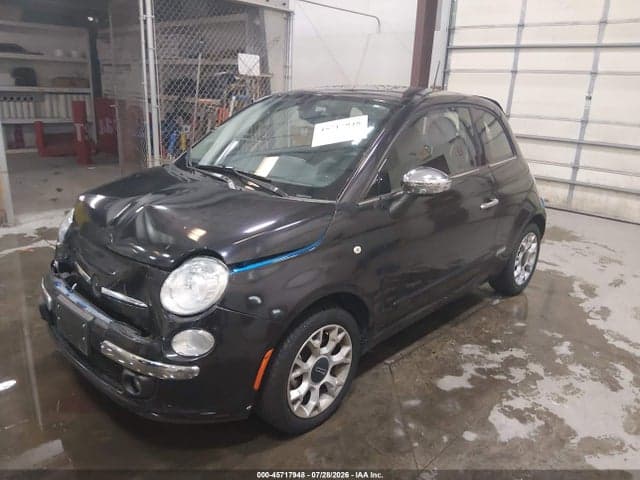 2017 FIAT 500 LOUNGE 2