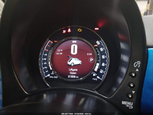 2017 FIAT 500 LOUNGE 7