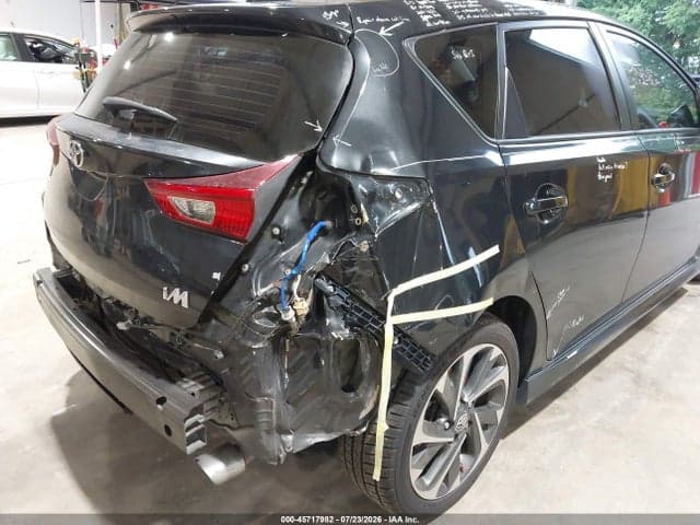 2018 TOYOTA COROLLA IM 6