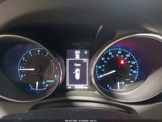 2018 TOYOTA COROLLA IM 7