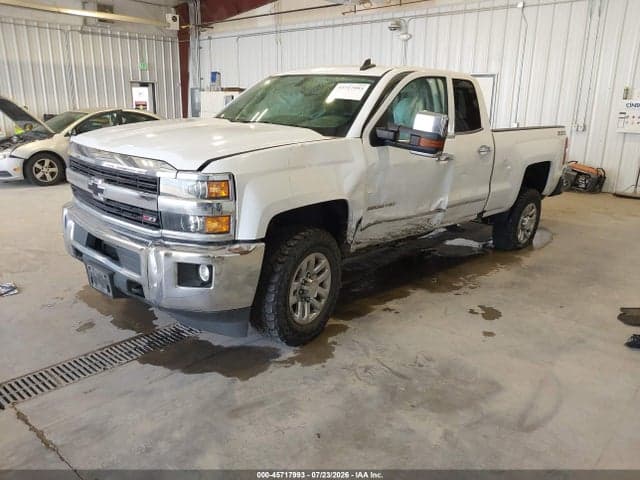 2017 CHEVROLET SILVERADO 2500HD LTZ 2