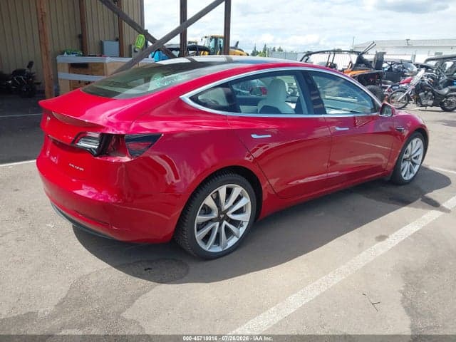 2018 TESLA MODEL 3 LONG RANGE/PERFORMANCE 4