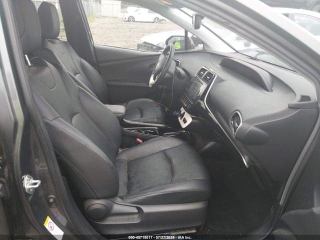 2017 TOYOTA PRIUS FOUR 5