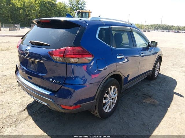2017 NISSAN ROGUE SV 4