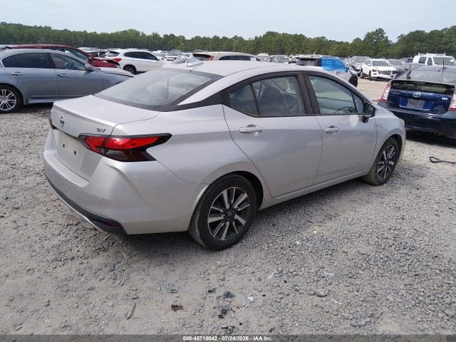 2021 NISSAN VERSA SV XTRONIC CVT 4