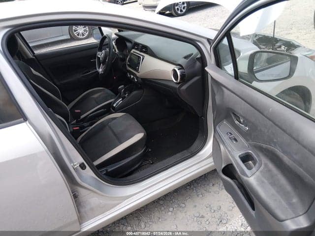 2021 NISSAN VERSA SV XTRONIC CVT 5
