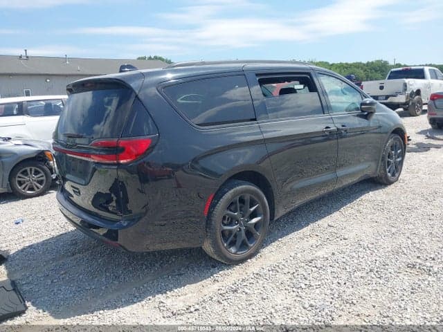 2022 CHRYSLER PACIFICA LIMITED AWD 4
