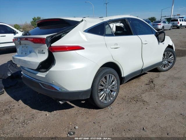 2021 TOYOTA VENZA XLE 4