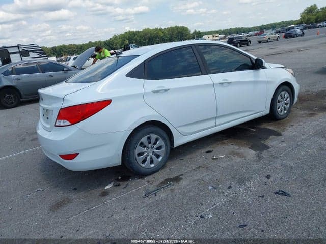 2017 HYUNDAI ACCENT SE 4