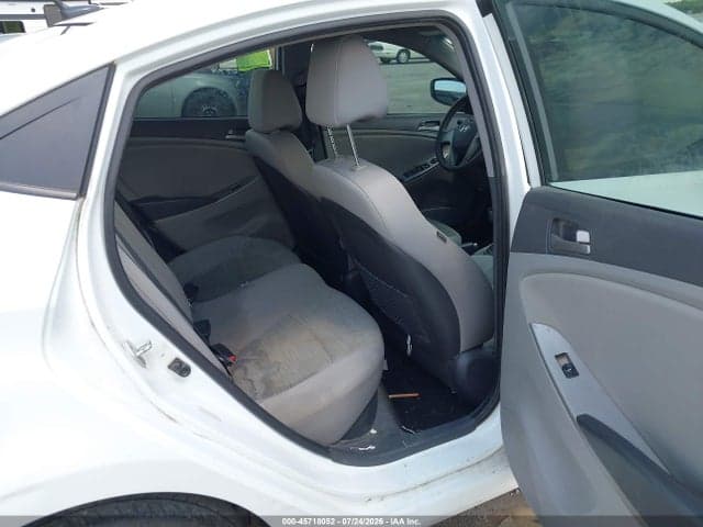 2017 HYUNDAI ACCENT SE 8