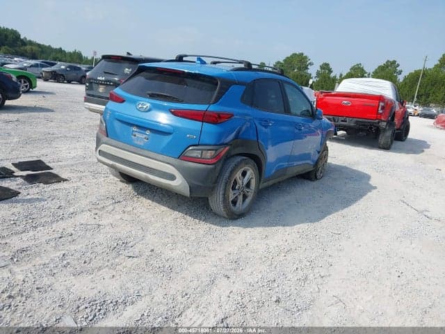 2022 HYUNDAI KONA SEL 4