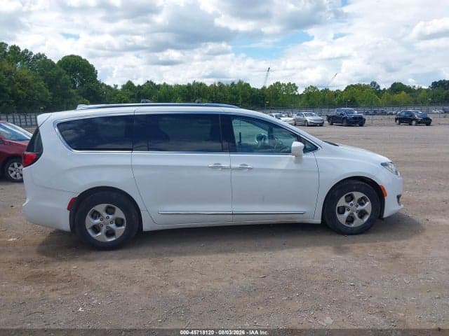 2017 CHRYSLER PACIFICA TOURING-L PLUS 13