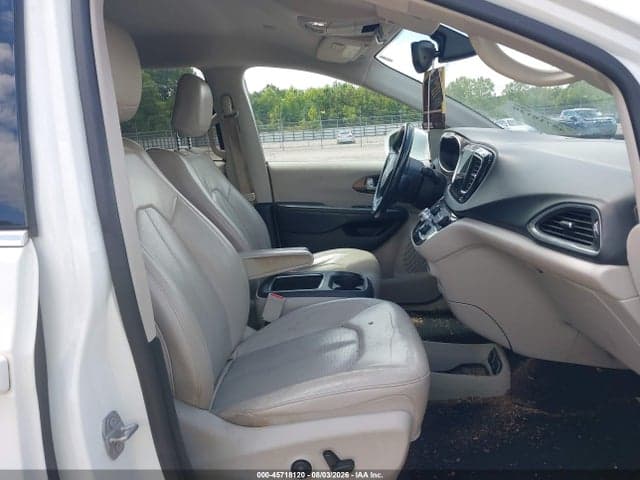 2017 CHRYSLER PACIFICA TOURING-L PLUS 5