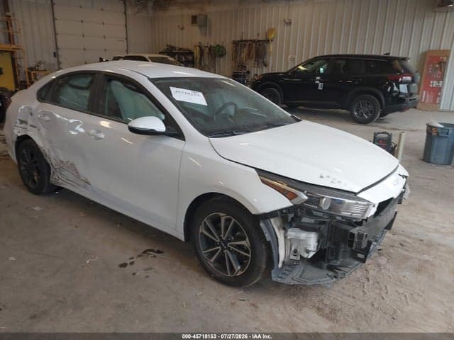 2023 KIA FORTE LXS 1